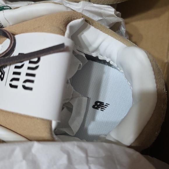 New Balence Miu Miu - Picture 4 of 5